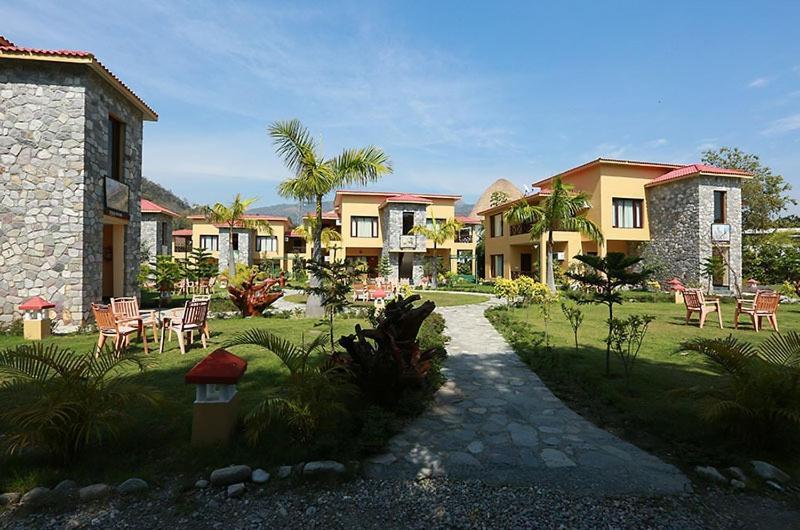 Dewdrop Mango Bloom Resort Nainital Esterno foto